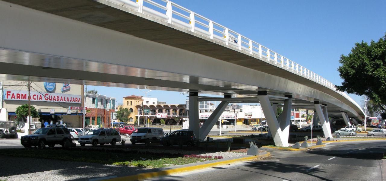 PUENTE VEHICULAR AVILA CAMACHO-CIRCUNVALACION
